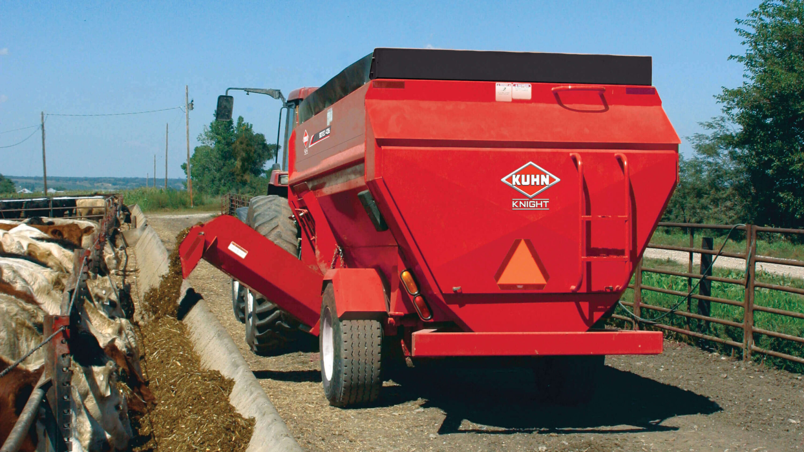 KUHN 4100 - voermengwagen met vier vijzels - Afbeelding 3