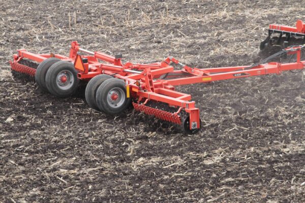 KUHN 4400 - aandrukrol voor zaaibedbereiding