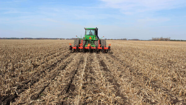 KUHN 4835 - in-line diepwoeler