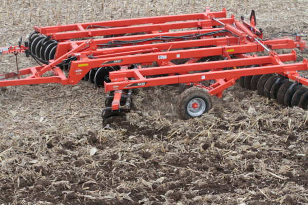 KUHN 8220 - tandem schijveneg voor allround gebruik