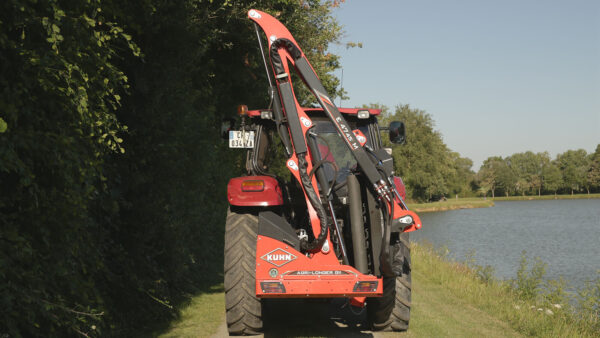 KUHN AGRI-LONGER GII M - heggen- en bermmaaier met mechanische beveiliging