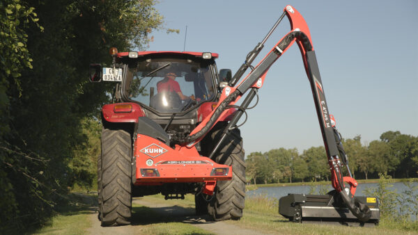 KUHN AGRI-LONGER GII M - heggen- en bermmaaier met mechanische beveiliging