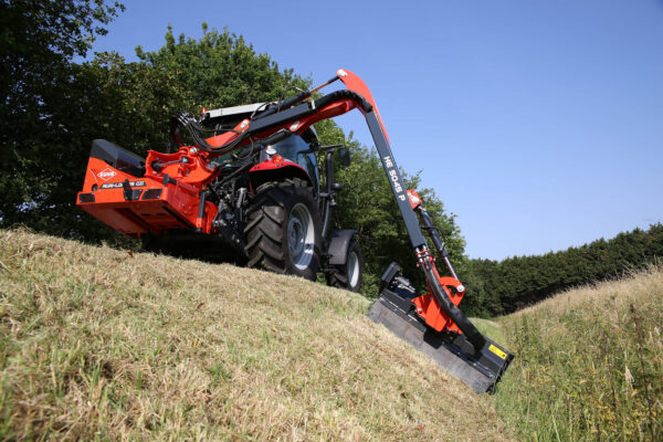 KUHN AGRI-LONGER GII P - heggen- en bermmaaier met zwenkarmbeveiliging