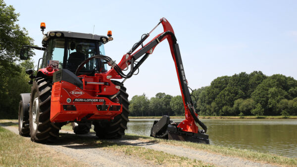 KUHN AGRI-LONGER GII P - heggen- en bermmaaier met zwenkarmbeveiliging