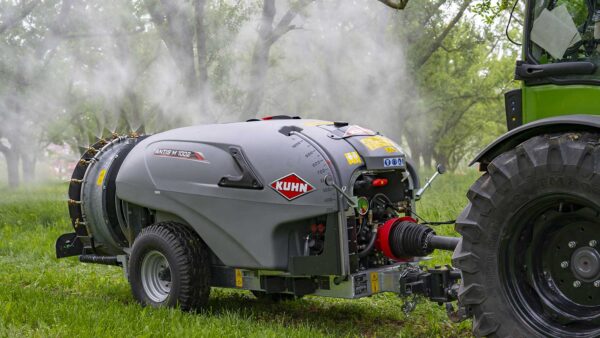 KUHN ANTIS M 2 - getrokken boomgaard- en wijngaardspuit
