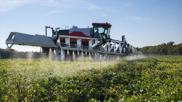 KUHN ARTEC F40 EVO - zelfrijdende veldspuit