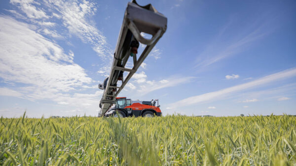 KUHN ARTEC F40 EVO - zelfrijdende veldspuit