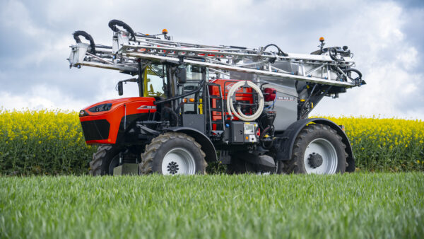 KUHN ARTEC RS20 - wendbare zelfrijdende veldspuit