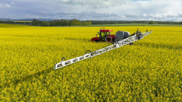 KUHN ARTEC RS20 - wendbare zelfrijdende veldspuit