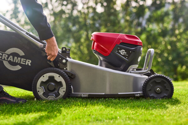 Cramer OPTIMUS™ Elektrische All Terrain Grasmaaier 53 cm - 2504686