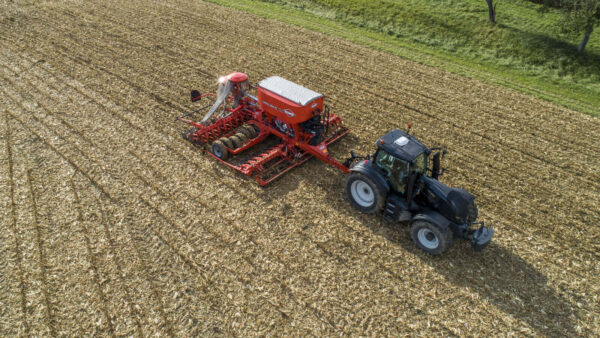 KUHN AUROCK - getrokken no-till pneumatische zaaimachine