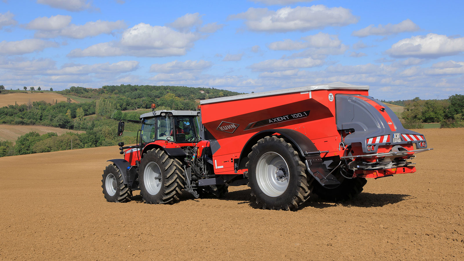 KUHN AXENT 90.1 / 100.1 - getrokken kunstmeststrooier met grote capaciteit
