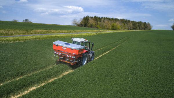 KUHN AXIS - aanbouw kunstmeststrooier met tweeschijvensysteem