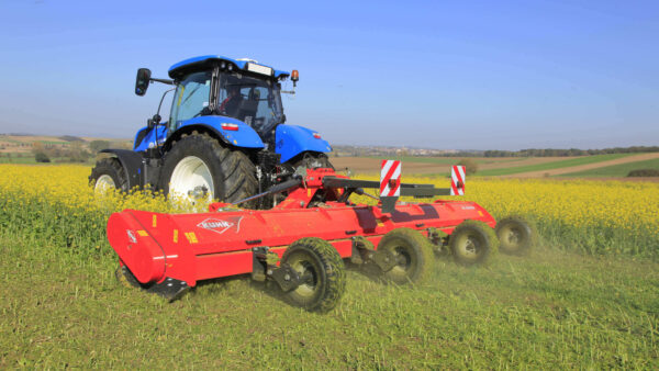 KUHN BC 1000 - klepelmaaier voor intensief gebruik