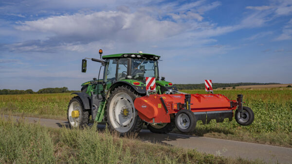 KUHN BFP - klepelmaaier voor aardappelloof