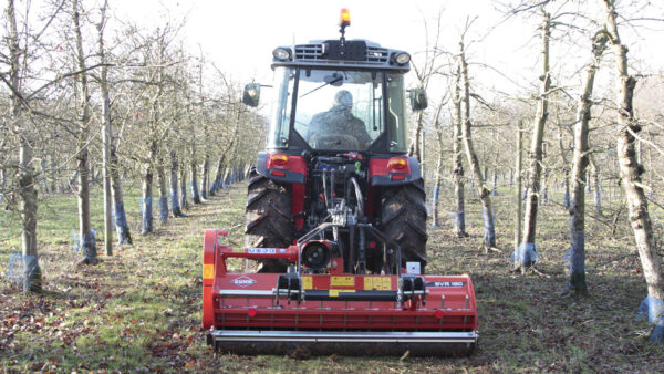 KUHN BV / BVR 100 - klepelmaaier voor wijngaarden en boomgaarden