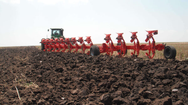 KUHN CHALLENGER - halfgedragen wentelploeg voor krachtige tractoren