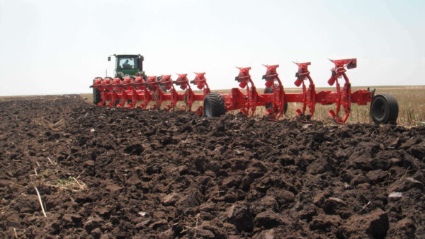 KUHN CHALLENGER - halfgedragen wentelploeg voor krachtige tractoren