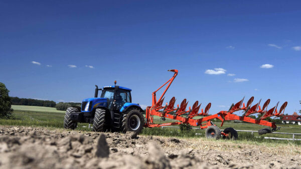 KUHN CHALLENGER - halfgedragen wentelploeg voor krachtige tractoren