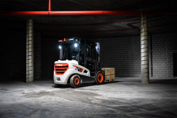 Bobcat D30S-9 heftruck