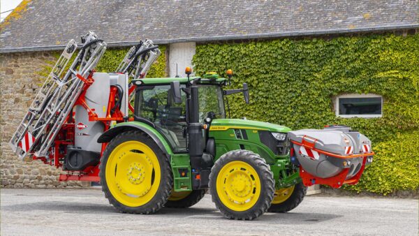 KUHN DELTIS 2 - aanbouw veldspuit
