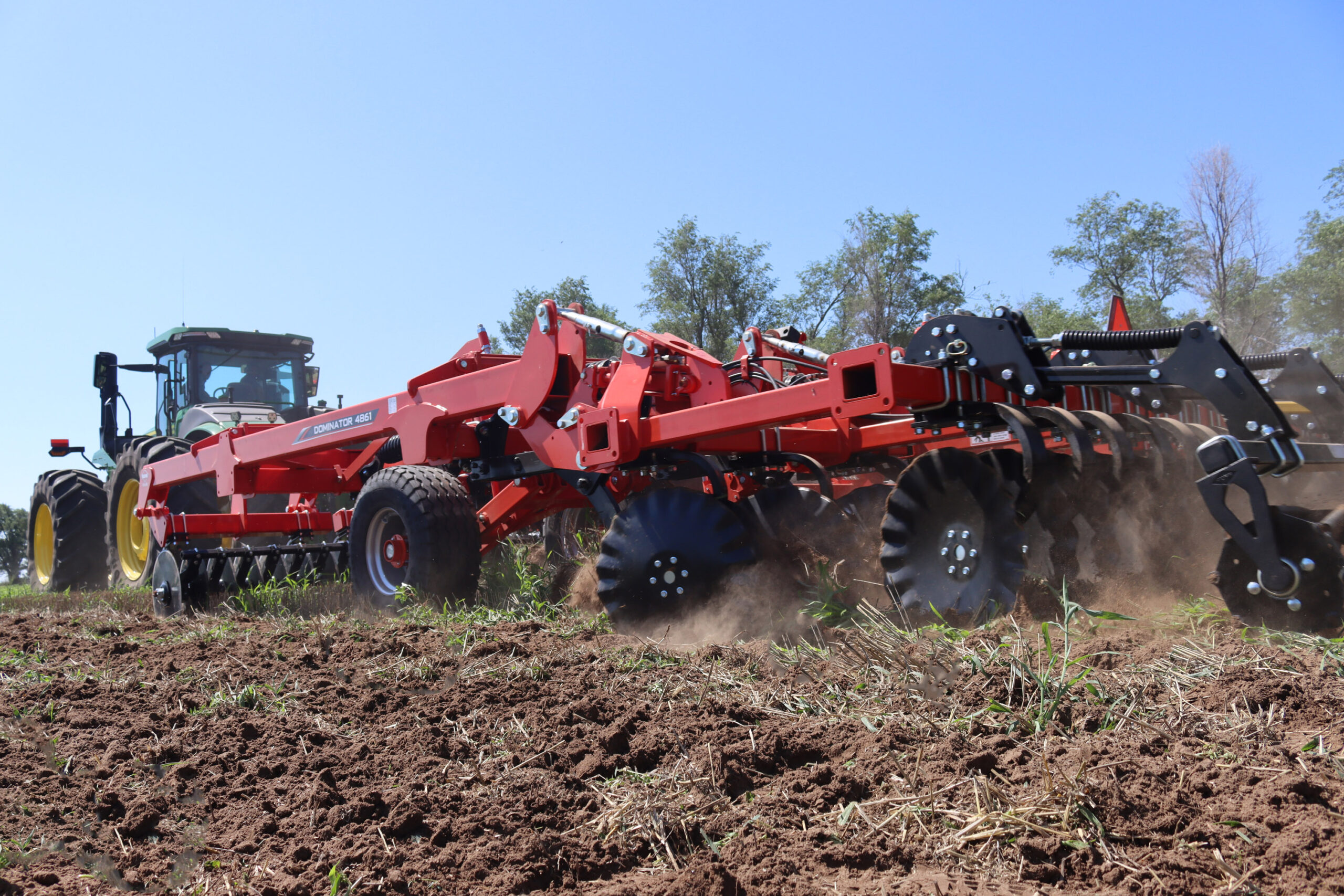 KUHN DOMINATOR 4861 - getrokken diepwoeler met schijven - Afbeelding 4