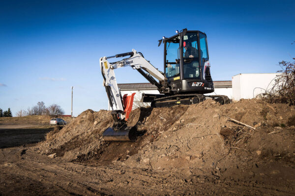 Bobcat E27z Minigraafmachine