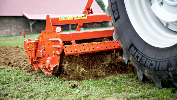 KUHN EL 122 tot 402 R - frees voor intensieve grondbewerking