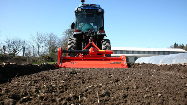KUHN EL 62 / 82 / 92 - frees voor wijn- en fruitteelt