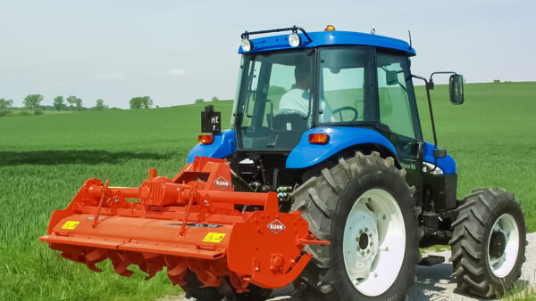 KUHN EL 62 / 82 / 92 - frees voor wijn- en fruitteelt