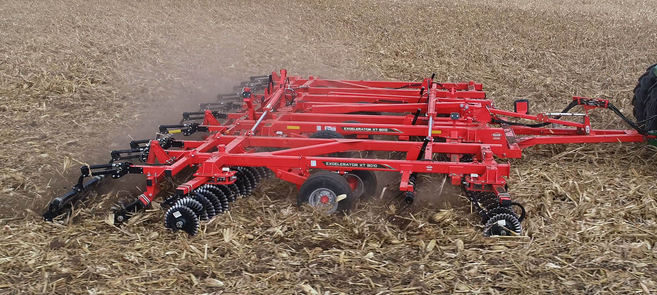 KUHN EXCELERATOR XT 8010 - verticaal grondbewerkingssysteem
