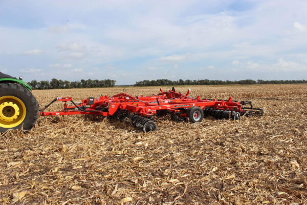 KUHN EXCELERATOR XT 8010 - verticaal grondbewerkingssysteem