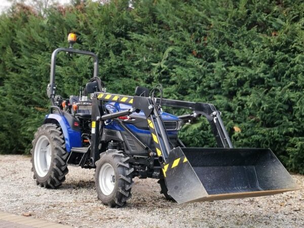 Farmtrac 26 4WD - compacte 4WD-landbouwtractor voor tuin en boomgaard