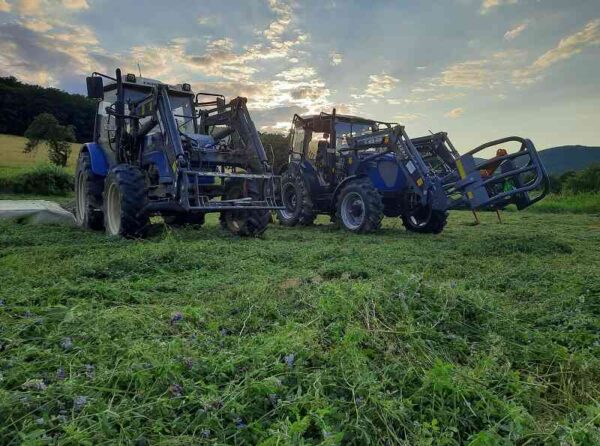 Farmtrac 6100DT V PWR - universele 95 pk-tractor met powershuttle-transmissie