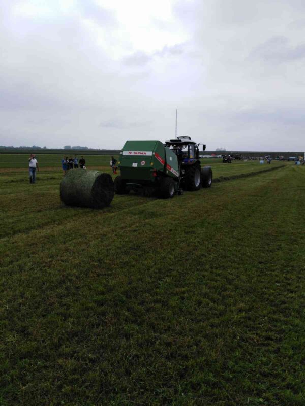 Farmtrac 9120DT V - krachtige 112 pk-akkerbouwtractor voor zwaar werk