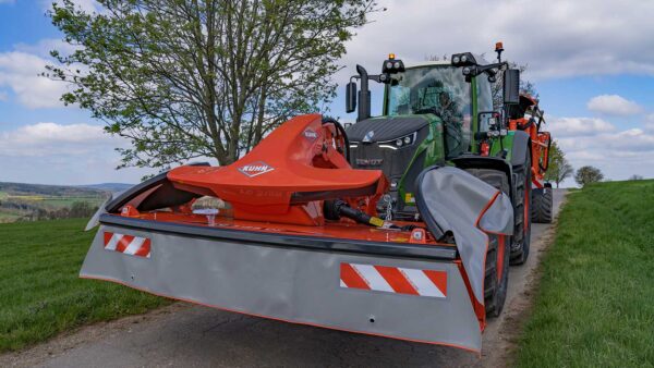 KUHN FC 1025 F - frontgedragen schijvenmaaier-kneuzer
