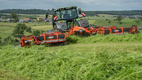 KUHN FC 1030 RA - schijvenmaaier-kneuzer met zwadsamenvoeging