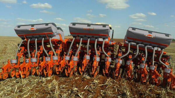 KUHN FLEX M - mechanische precisiezaaimachine met scharnierend frame
