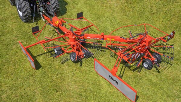 KUHN GA 1002 - cirkelhark met twee rotoren en zijafleg