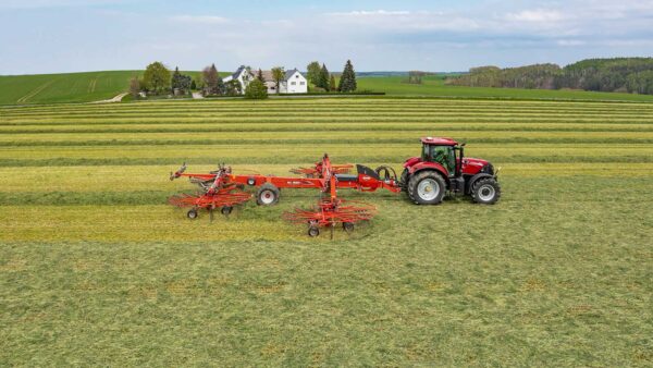 KUHN GA 10231 - cirkelhark met vier rotoren