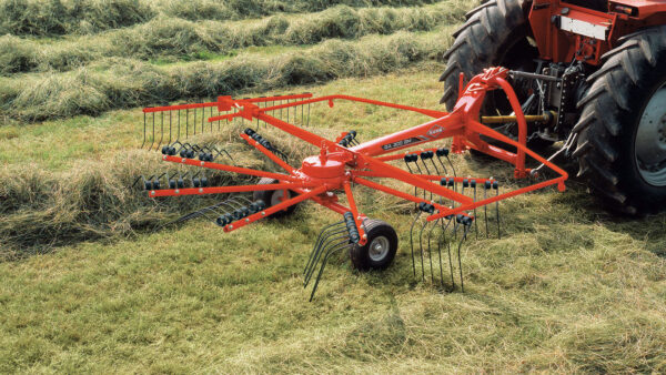 KUHN GA 300 / 1001 GM - cirkelhark met één rotor voor kleine bedrijven