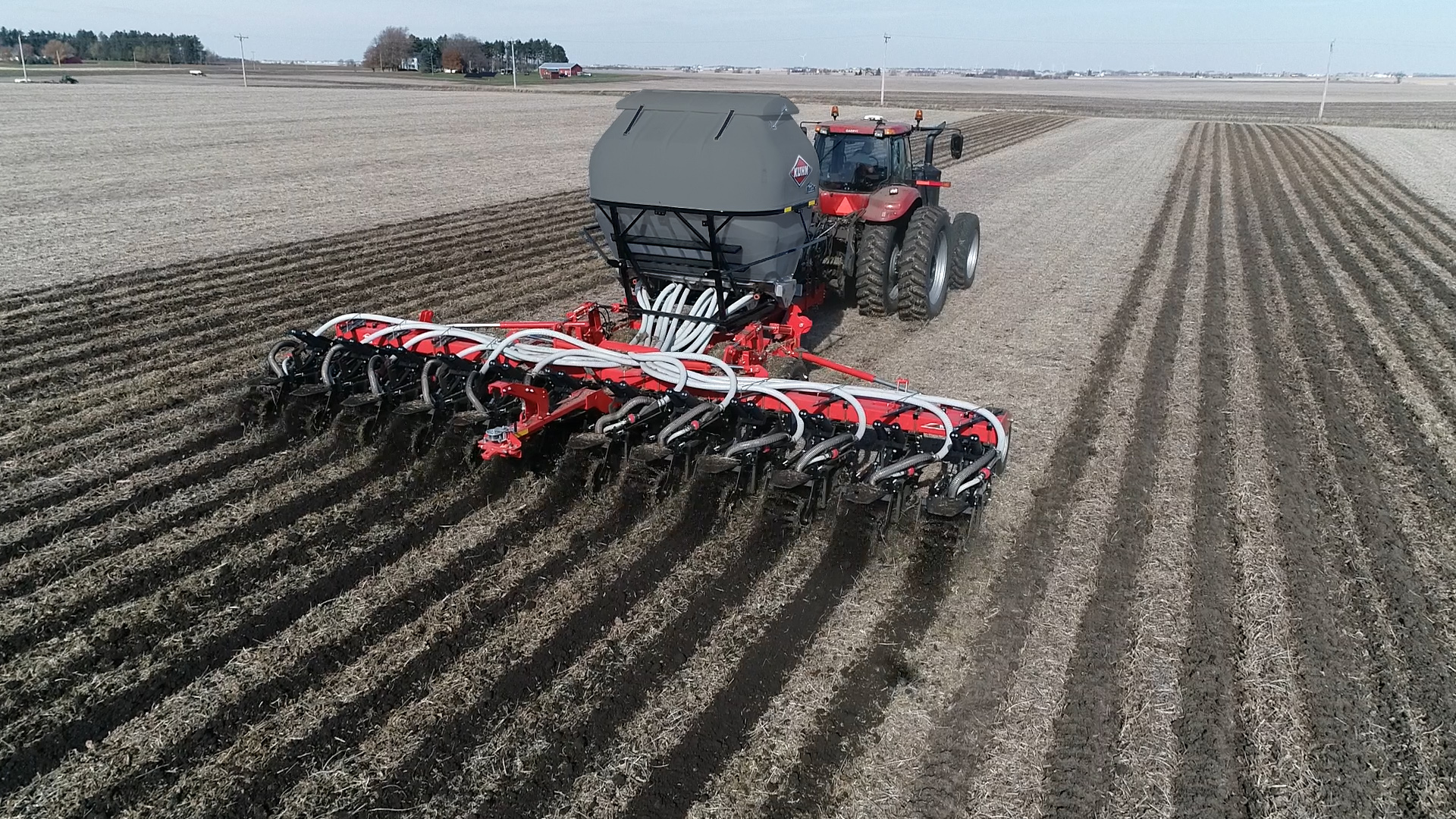 KUHN GLADIATOR 1210 - getrokken strip-till systeem