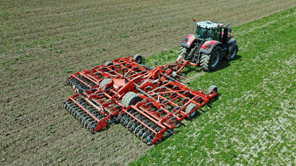 KUHN HIGHLANDER - tandstoppelcultivator