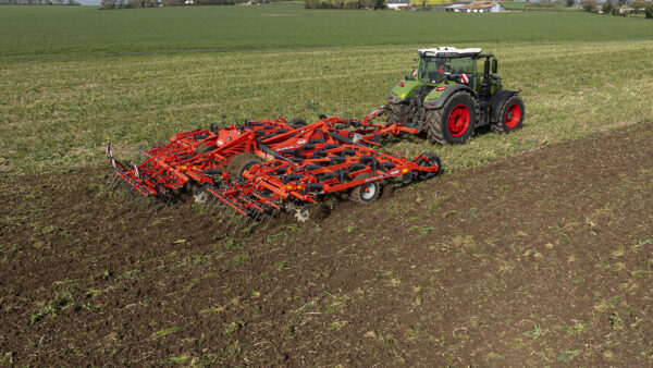 KUHN HIGHLANDER - tandstoppelcultivator