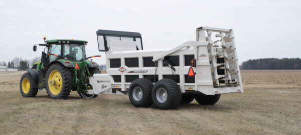 KUHN HP 140 ProPush - stalmeststrooier met hydraulische schuif
