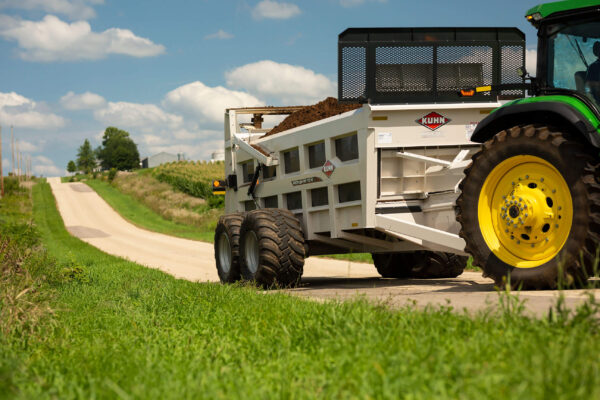 KUHN HP 170 M ProPush - stalmeststrooier met hydraulische schuif