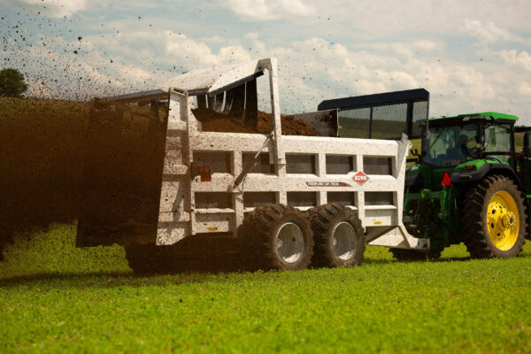 KUHN HP 170 M ProPush - stalmeststrooier met hydraulische schuif