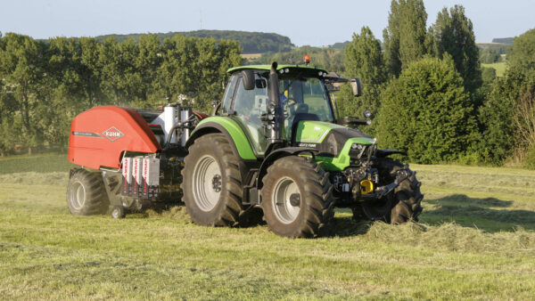 KUHN i-BIO+ - compacte pers-wikkelcombinatie