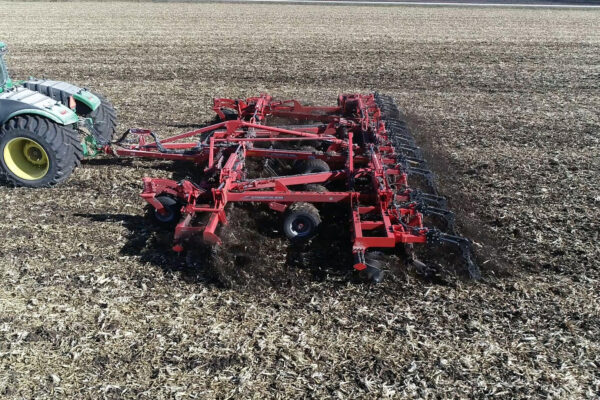 KUHN INTERCEPTOR 8055 - snelle conserverende cultivator