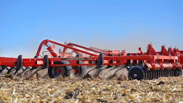 KUHN LANDSTAR 6405 - cultivator met vijfstaps grondbewerking